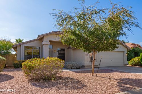 2289 Willow Wick Rd, Gilbert, AZ 85296-2720