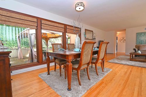 1872 Grove Way, Hayward, CA 94546-6826