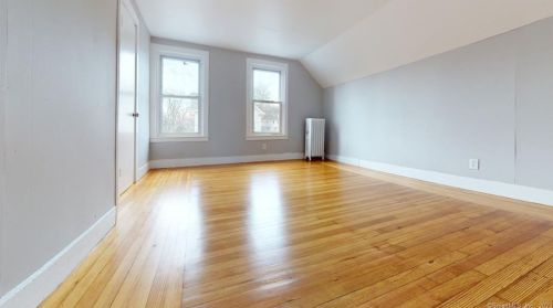 23 Warren St, Norwich CT  06360-3623 exterior