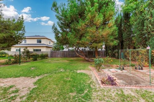 6017 Kauffman Ave, Temple City CA  91780-1742 exterior