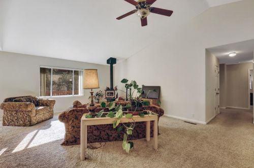 17155 Oscar Dr, Grass Valley CA  95949-7220 exterior