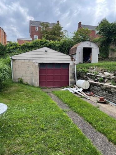 116 Elizabeth St, Whitaker PA  15120-3310 exterior