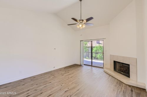 9430 Mission Ln, Scottsdale, AZ 85258-5528
