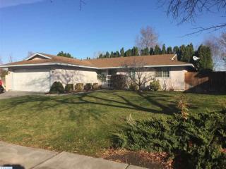 8920 Fls Ave, Kennewick WA  99336-1006 exterior