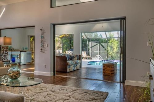 425 Countryside Dr, Naples FL  34104-6723 exterior