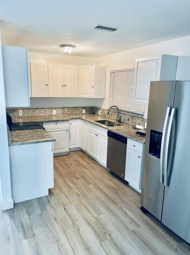 2405 44th St, Fort Pierce FL  34946-1532 exterior