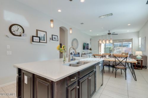 3035 Appaloosa Rd, Gilbert AZ 85296 exterior