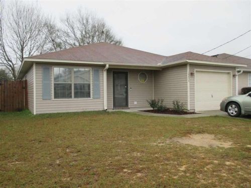 10636 Shear St, Pensacola, FL 32534-7910