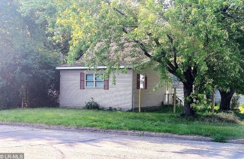 401 Minnesota Ave, Detroit Lakes, MN 56501-2442