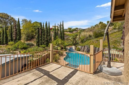 3764 Mount Ashmun Pl, San Diego CA 92111-3932 exterior