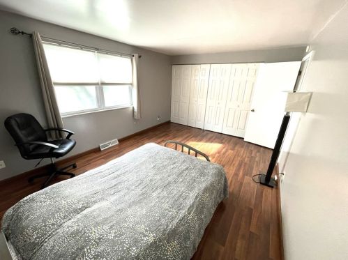 104 Woodstone Ln, New Kensington PA  15068-4642 exterior