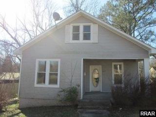 607 Walnut St, Paris, TN 38242-4261