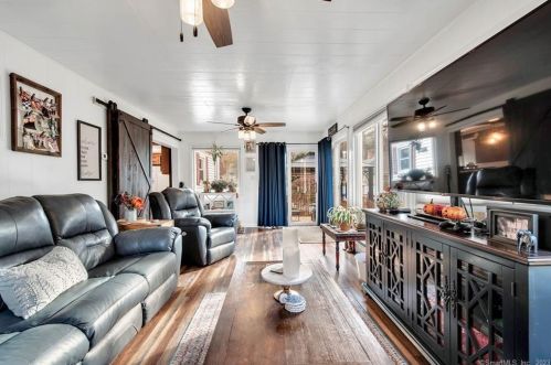 352 Shrub Rd, Bristol CT  06010-2473 exterior