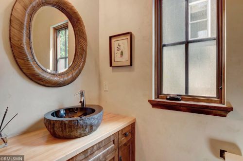 4046 Upton Ave, Minneapolis MN  55410-1259 exterior