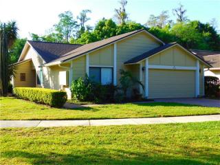 7914 Autumn Wood Dr, Orlando, FL 32825-3342