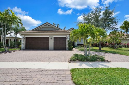 9004 New Hope Ct, West Palm Beach, FL 33411-4511