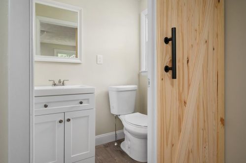 1930 Mendon Rd, Cumberland RI  02864-4390 exterior