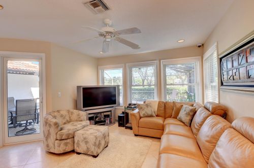 2077 53rd St, Boca Raton FL 33496-3452 exterior