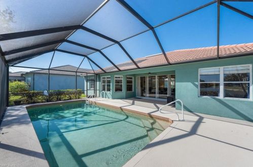 14647 Indigo Lakes Cir, Naples, FL 34119-4821