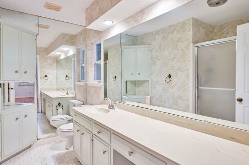 5662 Vega Dr, Fort Worth TX  76133-2962 exterior