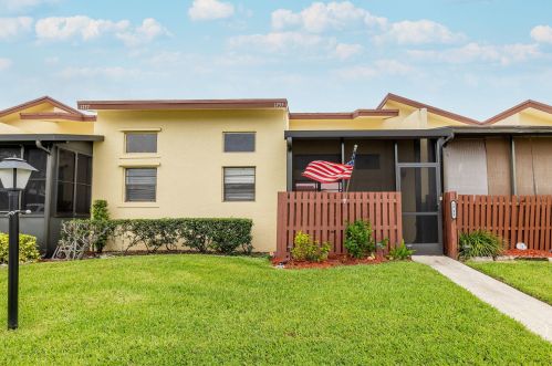 1735 Royal Tern Ln, Fort Pierce, FL 34982-8021