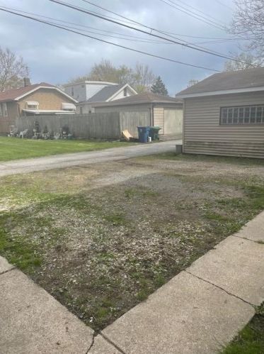 6643 Van Buren Ave, Hammond IN  46324-1532 exterior