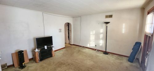 290 Wade St, Pittsburgh, PA 15211-1854