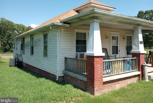 722 Hartwood Rd, Fredericksburg, VA 22406-4108