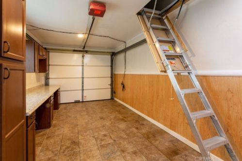 5634 Oliva Ave, Lakewood CA  90712-1612 exterior