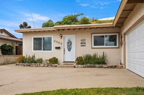 2322 Finch Ln, San Diego CA  92123-3715 exterior