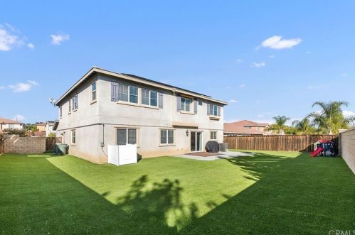 53011 Belle Isis Ct, Lake Elsinore CA  92532-1642 exterior