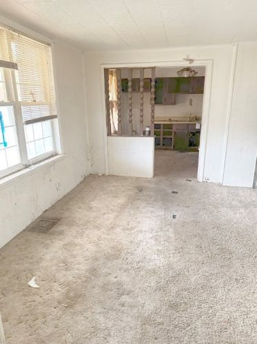 803 John St, Langeloth, PA 15054-1109