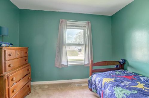 318 Whitewater Dr, New Haven OH  45030-1443 exterior