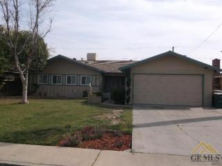 2316 Sandpiper Rd, Bakersfield CA  93309-7204 exterior
