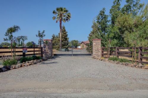 16472 Ash Ave, Grayson, CA 95363-9657