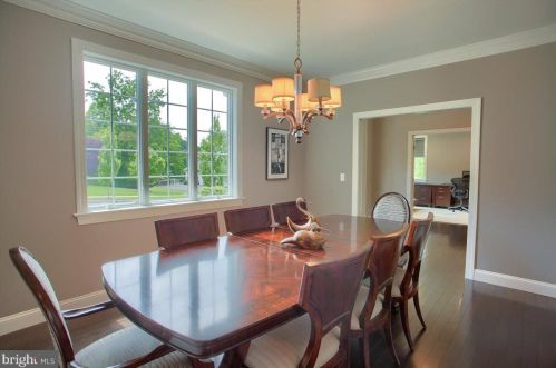 504 Sophia Cir, Hummelstown PA  17036-7089 exterior