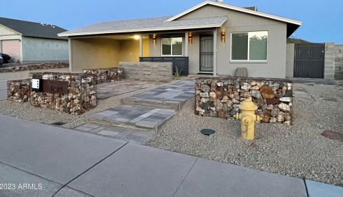 12014 22nd St, Phoenix, AZ 85028-1004