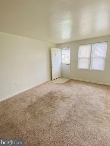 1317 Cypress Ave, Wilmington, DE 19805-5030