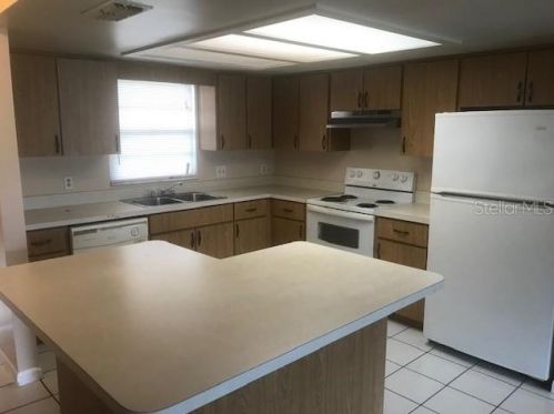 2112 Martin St, Kissimmee FL  34741-7103 exterior