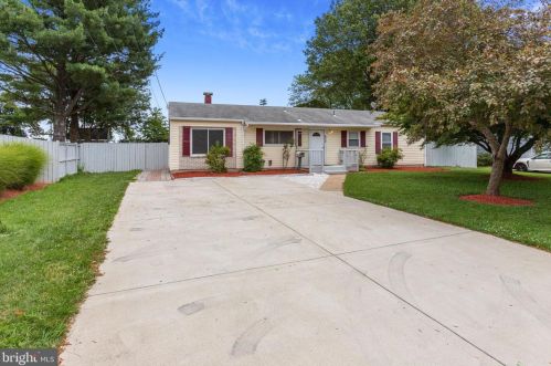 812 Alabama Dr, Herndon, VA 20170-5406