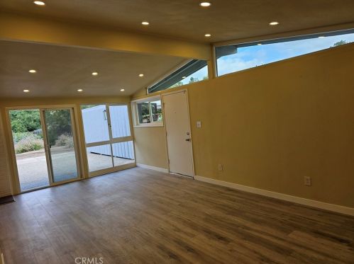 6758 Dwight Way, San Bernardino CA  92404-5536 exterior