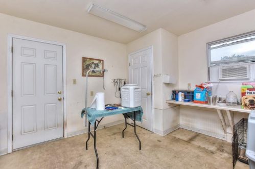 116 Vly Vw Rd, Georgetown TX 78633-9574 exterior