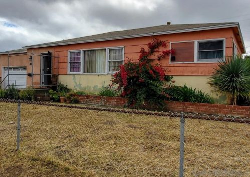 116 T Ave, National City, CA 91950-1847