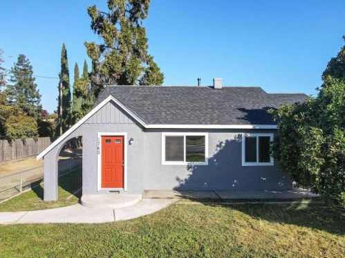 1745 Woodland Ave, Modesto CA  95358-1360 exterior