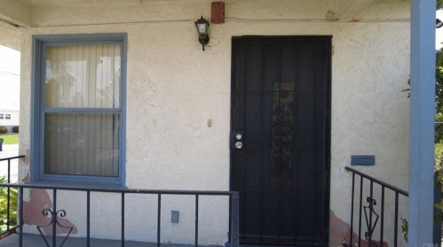 6156 Acorn St, San Diego CA 92115-4000 exterior