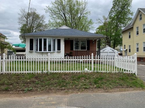 22 Street Ave, Chicopee, MA 01013-3461