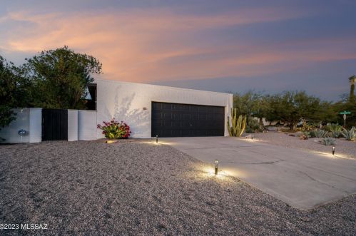 7680 Sabino Vista Dr, Tucson, AZ 85750-2712