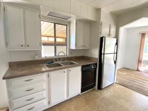 183 Westgate Cir, Santa Rosa CA  95401-9026 exterior