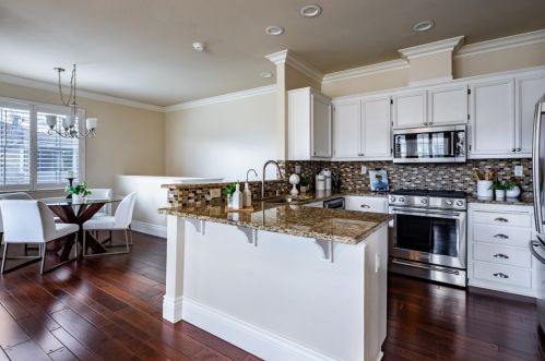 365 Maeve Ct, San Jose, CA 95136-3927