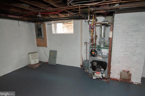 347 Perkiomen Ave, Lansdale PA  19446-3526 exterior